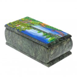 Шкатулка "Лодка на озере" из шабровского змеевика 18х9х6,5 см