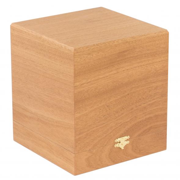 Икорница из камня нефрит &amp;quot;Осетр&amp;quot; Златоуст 120173