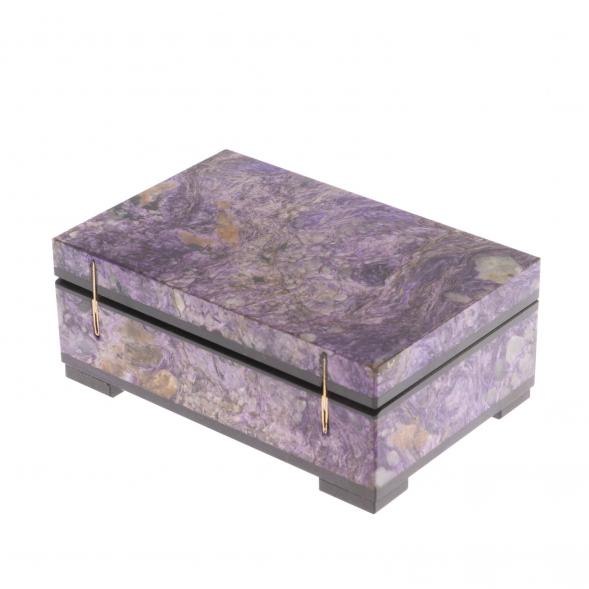 Шкатулка из чароита 10,5х7х4,5 см 129553