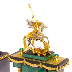 Письменный набор из малахита &amp;quot;Георгий Победоносец&amp;quot; Златоуст