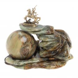 Композиция &amp;quot;Георгий Победоносец&amp;quot; с шаром из офиокальцита 7 см