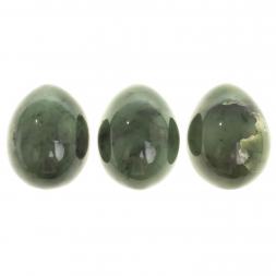 Нефритовое яйцо 3,5х4,3 см