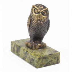Статуэтка "Филин" из бронзы и змеевика