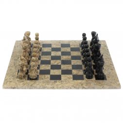 Шахматы "Игрок" из ракушечника и мрамора 38х38 см