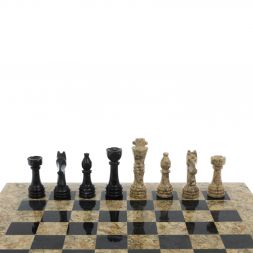 Шахматы "Игрок" из ракушечника и мрамора 38х38 см