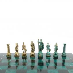 Шахматы "Древний Рим" фигуры бронза / патина 44х44 см змеевик