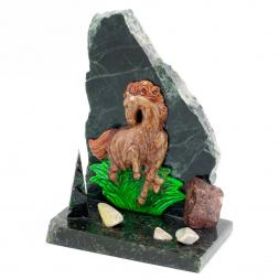 Сувенир &amp;quot;Лошадка&amp;quot; камень змеевик 60х100х120 мм 500 гр.