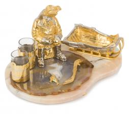 Подарочная икорница со стопками &amp;quot;Рыбак с санями&amp;quot; камень агат Златоуст