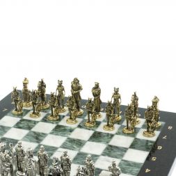 Шахматы подарочные "Галлы и Римляне" 36х36 см из мрамора и змеевика