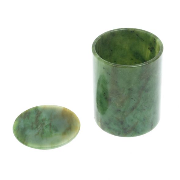 Термокружка из камня нефрит 7х7х9,5 см 128313