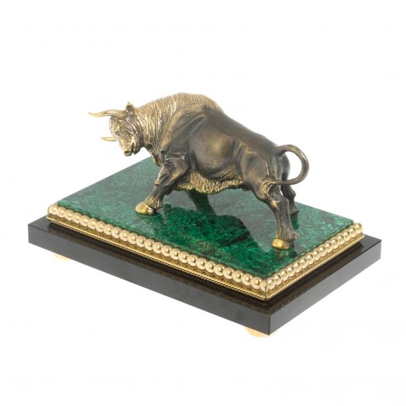 Бронзовая статуэтка &amp;quot;Бык&amp;quot; на подставке из малахита цвет патина 127447
