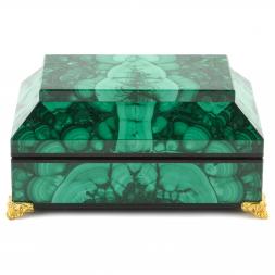 Малахитовый ларец &amp;quot;Драгоценный&amp;quot; камень малахит 15х10х7 см