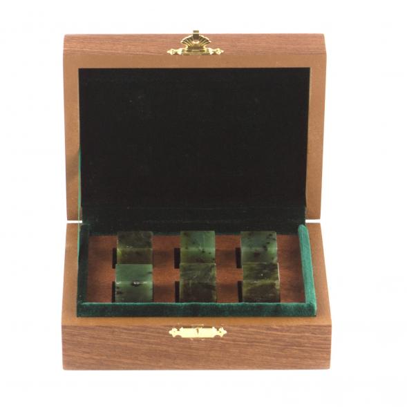 Камни для виски 6 кубиков из нефрита в подарочной упаковке 121224