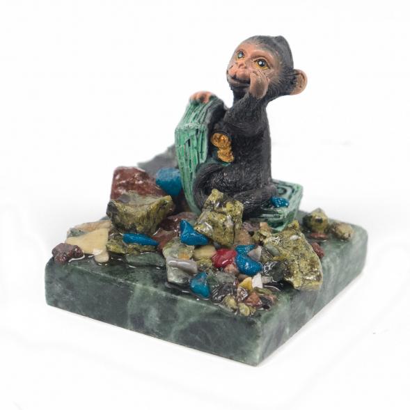 Сувенир &amp;quot;Обезьянка на деньгах №1&amp;quot; змеевик 116731