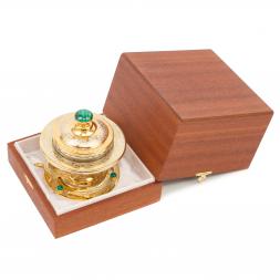 Икорница &amp;quot;Три стерлядки&amp;quot; камень малахит Златоуст