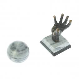 Статуэтка "Бронзовая рука" с шаром 4 см серый мрамор