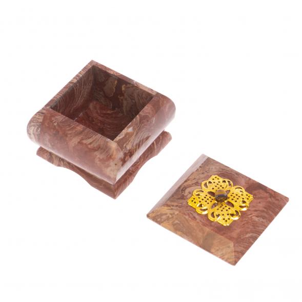 Шкатулка из лемезита с накладкой 6,5х6,5х5 см 127129