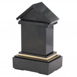 Каменные часы с бронзой "Домик" из креноида и долерита