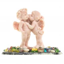 Сувенир "Поцелуй" из змеевика и мраморной крошки