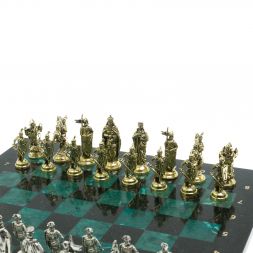 Шахматы &amp;quot;Рыцари крестоносцы&amp;quot; доска 44х44 см из змеевика