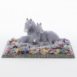 Сувенир "Лошадь с жеребенком" из мрамолита