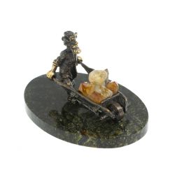 Статуэтка &amp;quot;Старатель с тачкой&amp;quot; из бронзы камень цитрин