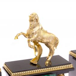 Письменный прибор &amp;quot;Конь на дыбах&amp;quot; камень малахит