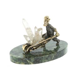 Статуэтка &amp;quot;Старатель с тачкой&amp;quot; из бронзы камень кварц