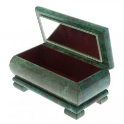 Шкатулка &amp;quot;Стая волков&amp;quot; из змеевика 16х8х7,5 см