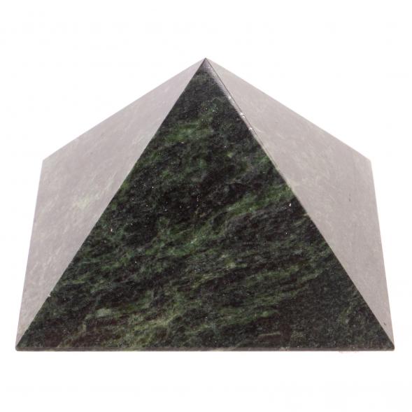 Пирамида из шабровского змеевика 9х9х6,5 см 126370