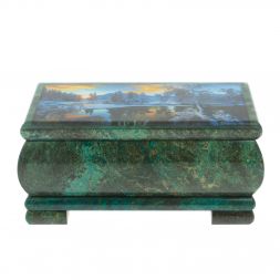 Шкатулка &amp;quot;Зимний рассвет&amp;quot; из змеевика 16х8х7,5 см