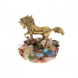 Статуэтка &amp;quot;Лошадь&amp;quot; на самоцветах