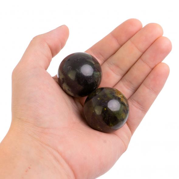 Шары для массажа 3,5 см из нефрита 125473