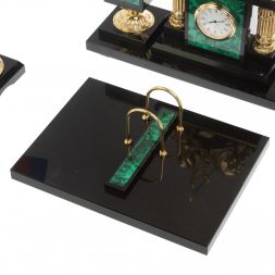 Настольный набор из малахита &amp;quot;Георгий Победоносец&amp;quot;