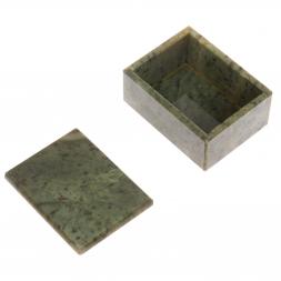 Шкатулка из нефрита 7,5х5,5х4 см