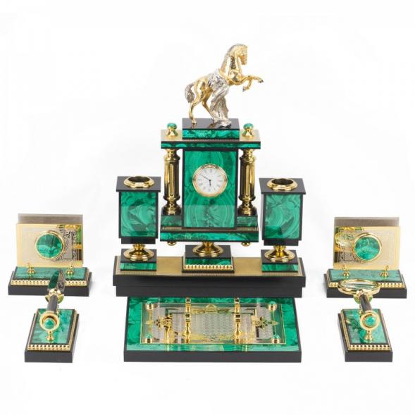 Настольный набор из малахита &amp;quot;Конь на дыбах&amp;quot; Златоуст 118655