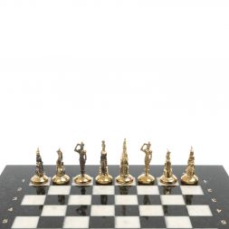 Шахматы "Итальянская война" фигуры бронза доска 28х28 см из мрамора