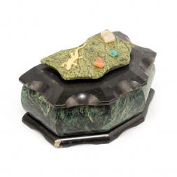 Шкатулка из камня "Домик" малая змеевик 14х9х7,5 см