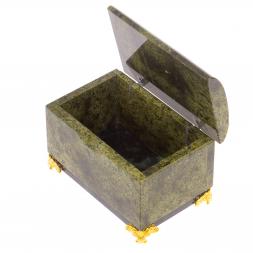 Шкатулка "Сундук" малый из змеевика на ножках 10х6,5х7 см