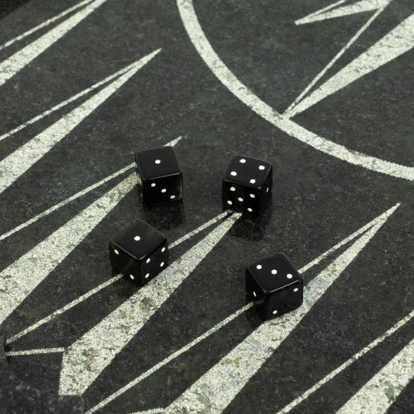 Кубики зарики 1 см черные 4 шт 128489