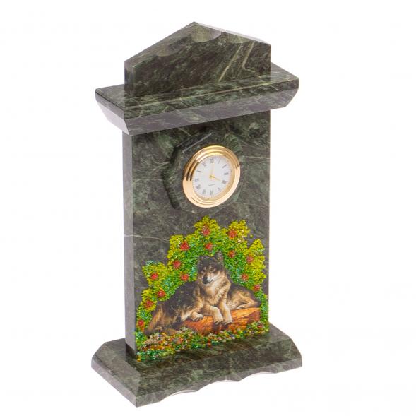 Часы &amp;quot;Волки&amp;quot; змеевик 118103