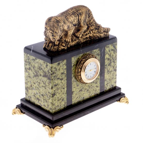 Часы &amp;quot;Амурский тигр&amp;quot; камень змеевик 122255