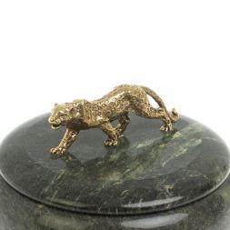 Шкатулка круглая "Гепард" из шабровского змеевика 15х15х12 см