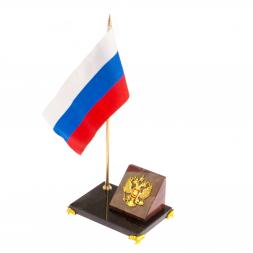 Флагшток с гербом России на подставке из лемезита