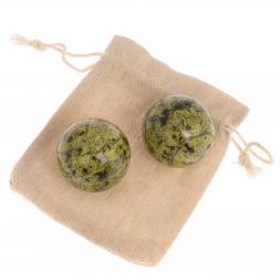 Шары для массажа 4 см из светло-зеленого змеевика 2 шт