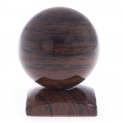 Шар из коричневого обсидиана 8 см на квадратной подставке