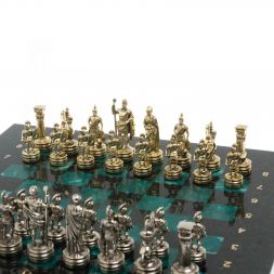 Шахматы "Римляне" фигуры золото / серебро доска 28х28 см из змеевика