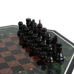 Шахматный стол змеевик лемезит