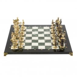 Шахматы подарочные "Богатыри" из мрамора и змеевика 44х44 см