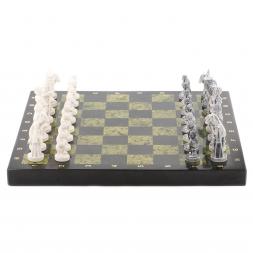 Шахматы из камня змеевик "Средневековье" доска 40х40 см